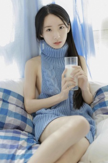 日本女人侧所尿尿